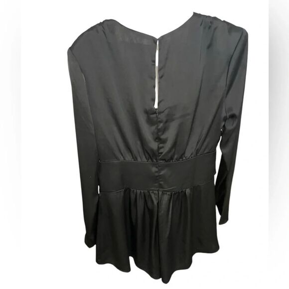 Astr Black Romper silky feeling medium v neck bow Anthropologie - Picture 6 of 16